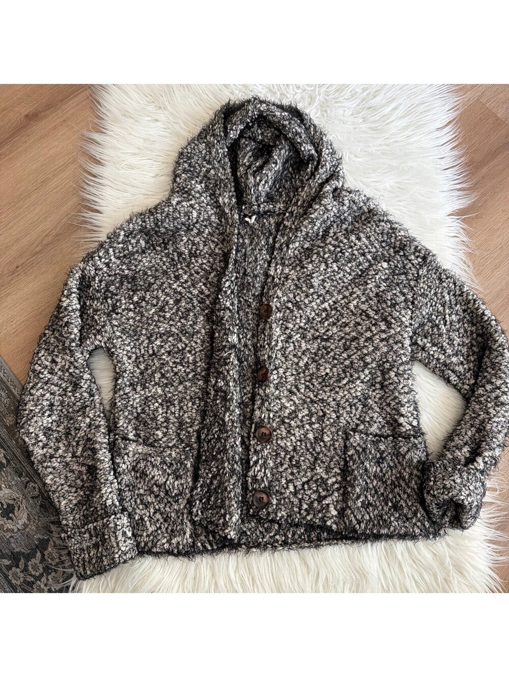 POL hooded cardigan size M